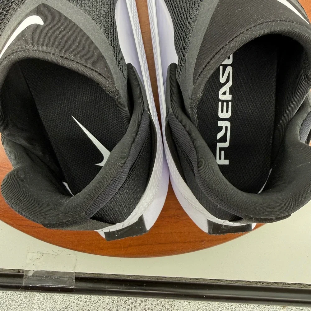 Nike Go FlyEase Sneakers ‎ Black White Hands-Free Adaptive DR5540-002 Womens 9